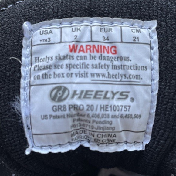 Heelys GR8 Pro 20 Skate Shoes HE100757 Youth 3 Black Sneakers Red Logo - Picture 7 of 7